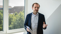 Prof. Dr. Mario Mechtel